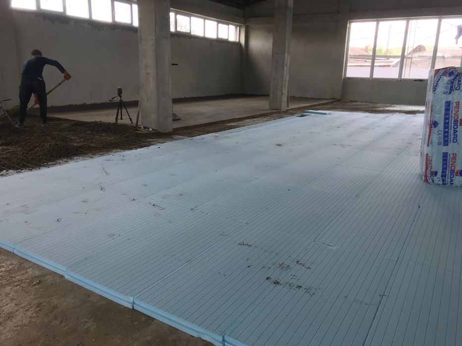 Стяжка підлоги напівсуха стяжка