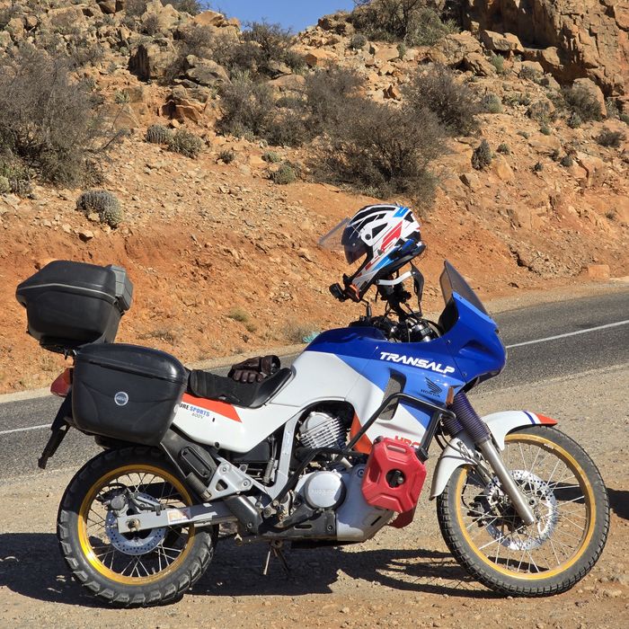 Honda Transalp XL600V - Totalmente Restaurada