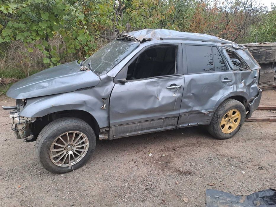 Шрот/ Сузукі Вітара 2006 р. 2.0 бензин