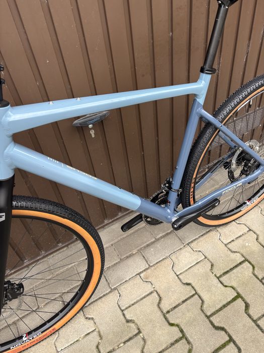 Gravel Focus ATLAS 6.8 roz.L grx 2x11s.