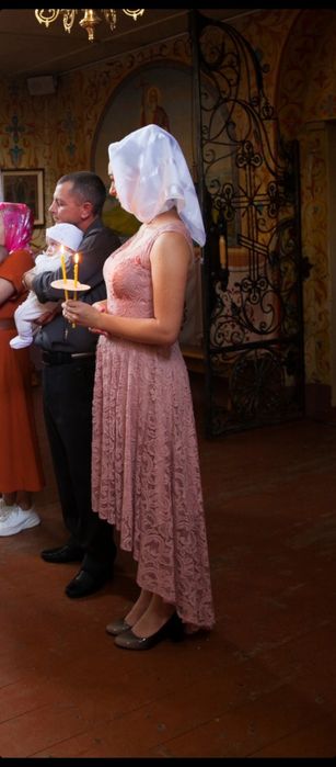 Платье вечернее.