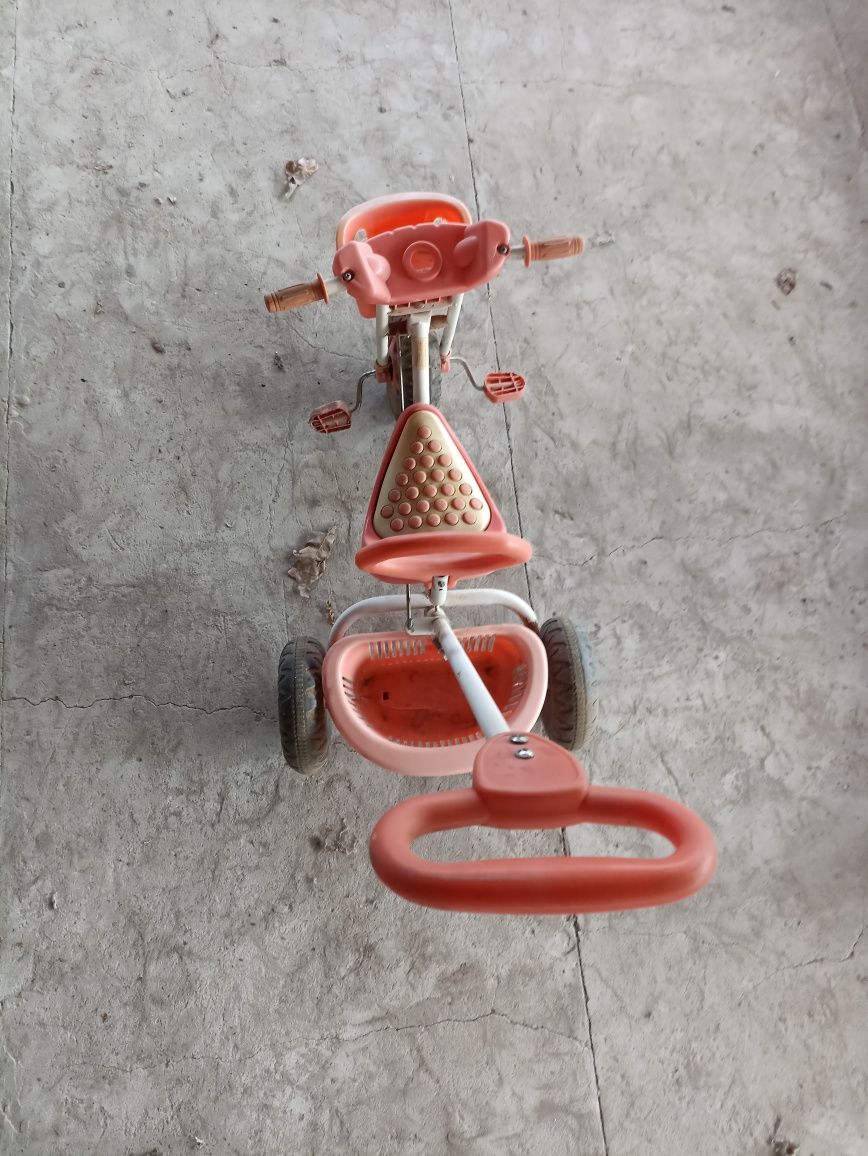Велосипед детский трёхколёсный б/у