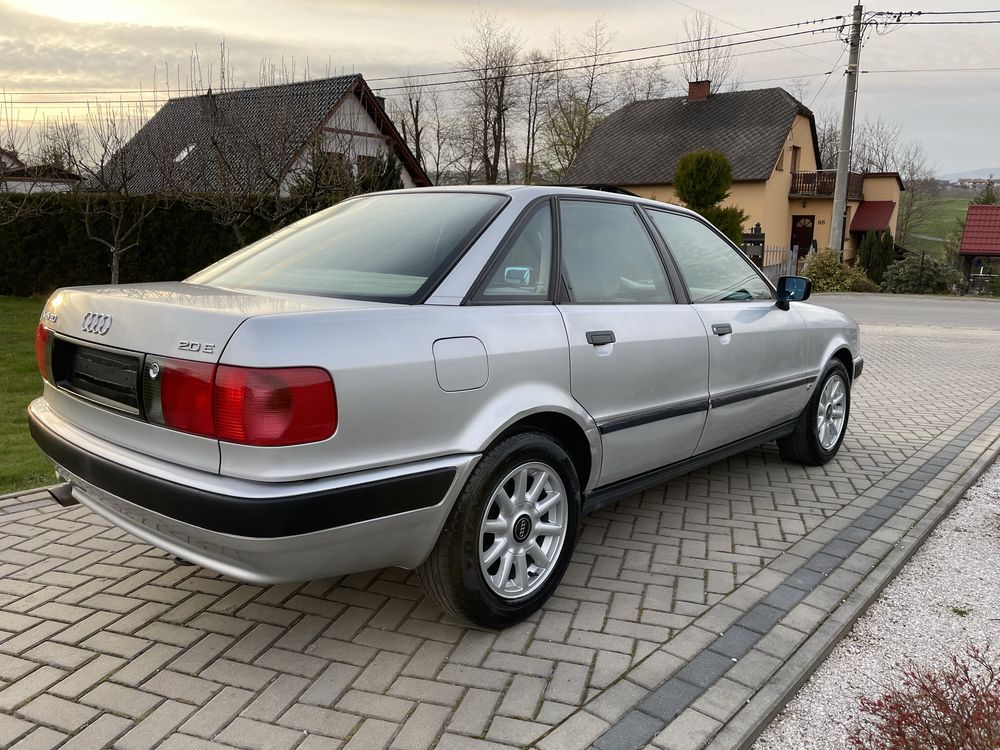 Audi 80 B4 2.0 Benzyna