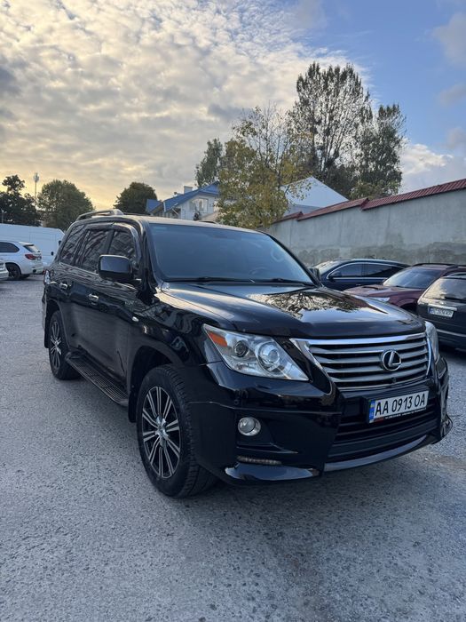 Продаж авто Lexus LX 2010