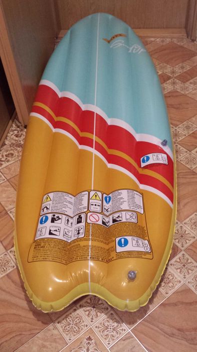 MATERAC plażowy typu DESKA SURFINGOWA dmuchana