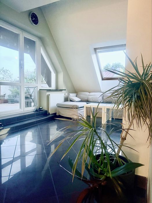 Dwupoziomowe mieszkanie w centrum 83,23 m2 3 pokojowe