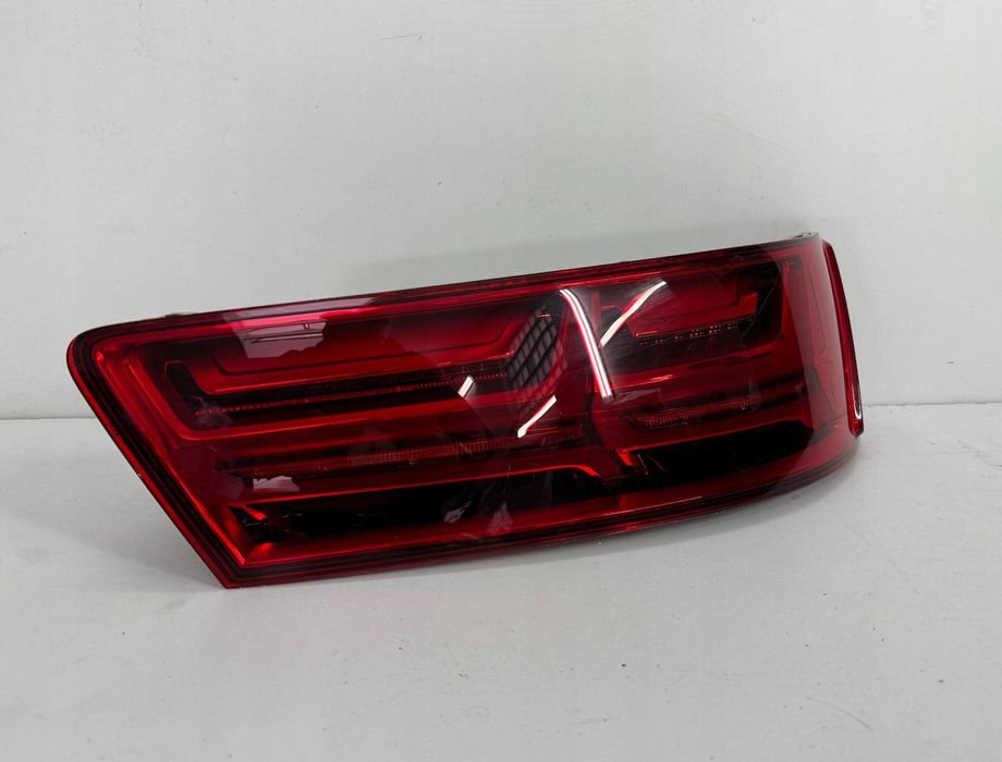 audi q7 sq7 4m0 lampa prawa tył led bardzo ładna 4m0945094m