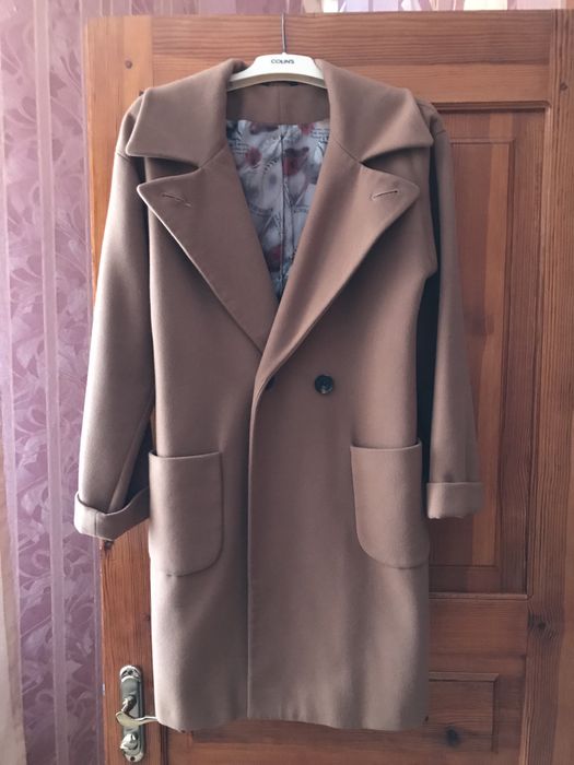 Осіннє пальто на підкладці