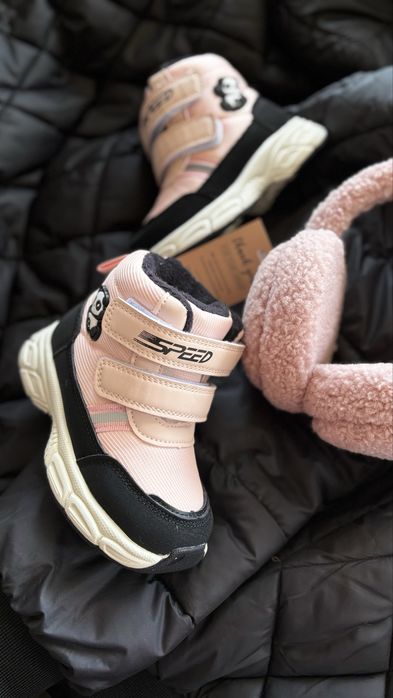 Дитячі зимові ботинки дутики для дівчинки 24 25 на овчині