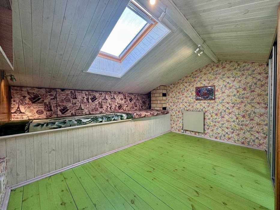 Оренда таунхаусу, Гатне