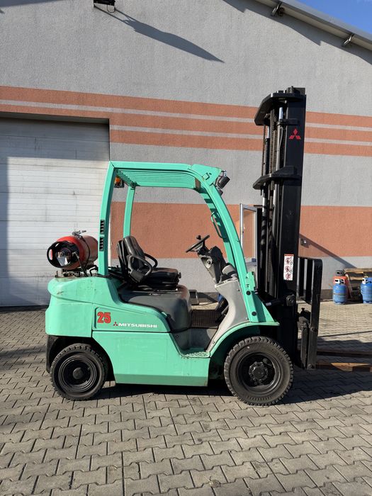Wózek widłowy Mitsubishi FG25N