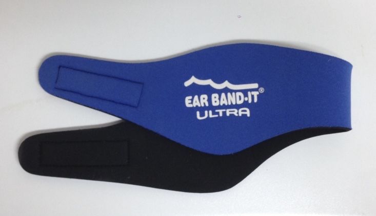 Banda tapa ouvidos da marca “Ear band it”