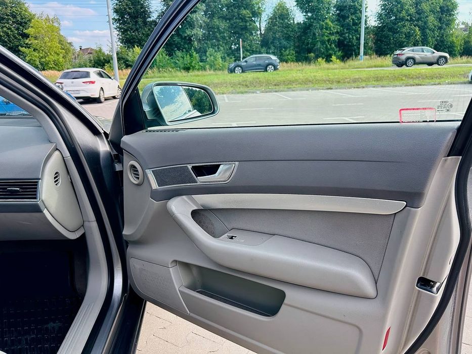 Продам ауди а6 с6  ТІЛЬКИ ВІЙСЬКОВИМ