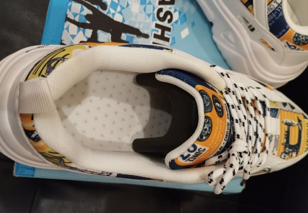 Кроссовки, стелька  29,2 см