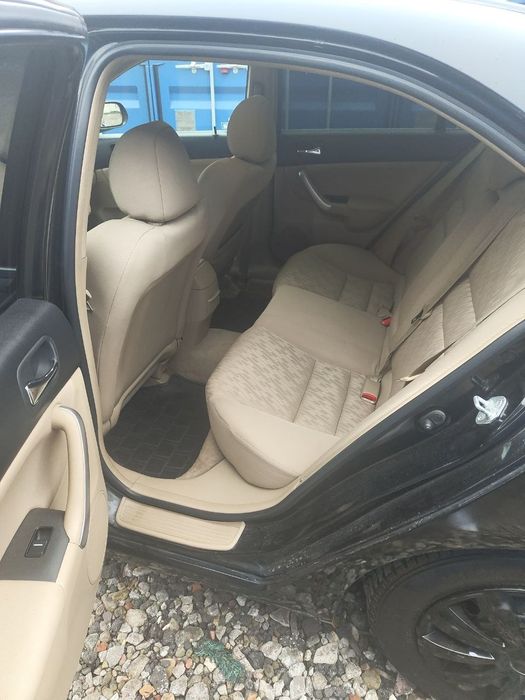 Honda Accord 7, Benzyna 2.0