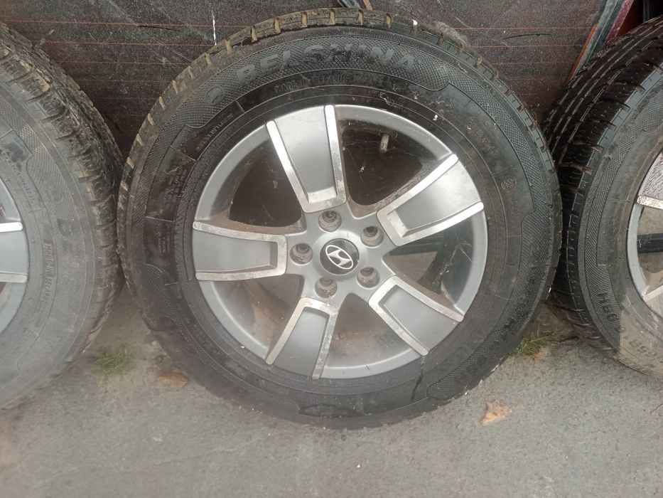 Продам титанові диски,запаску на Хюндай Туксон