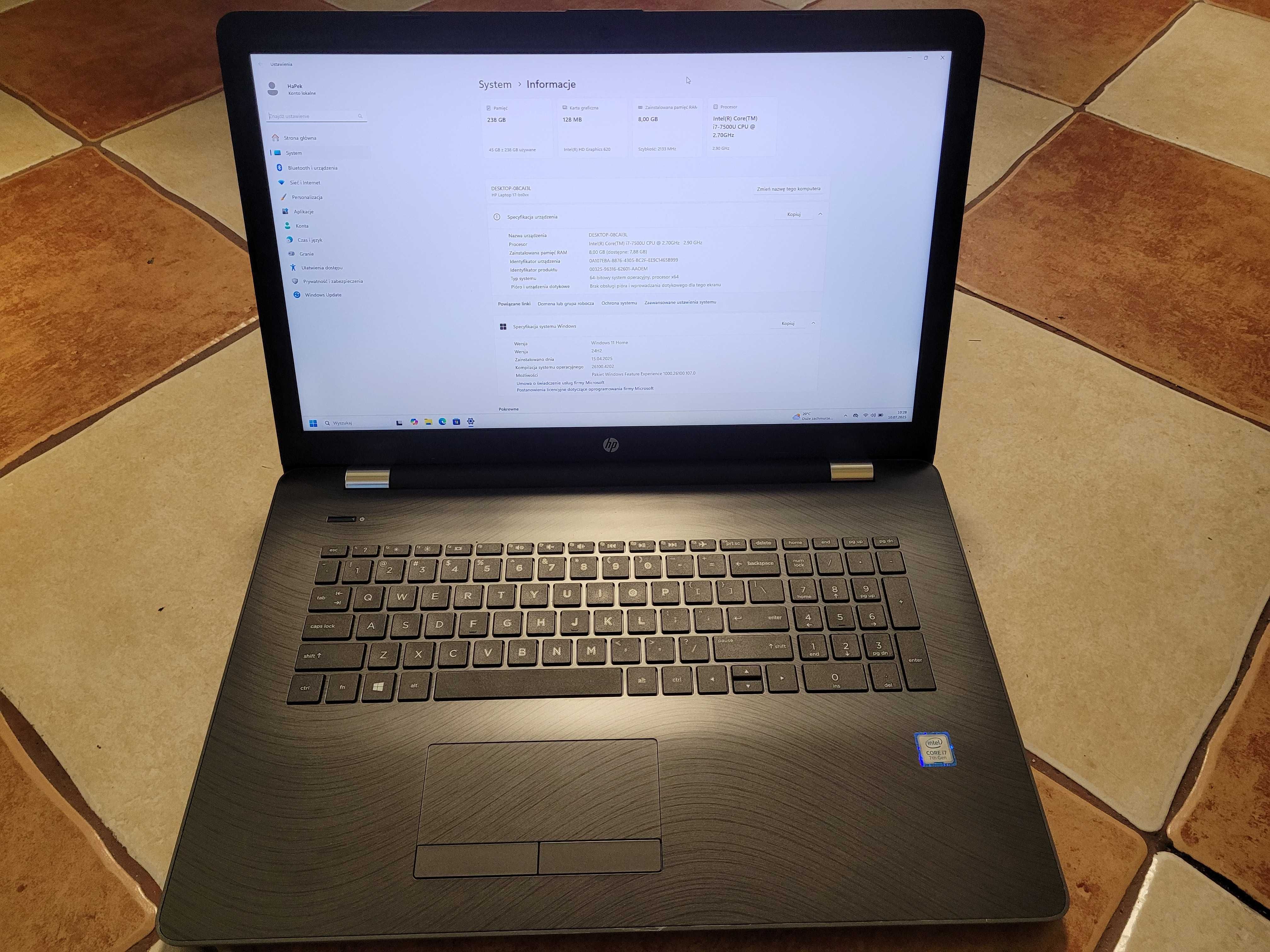 Laptop Hp Tpn-W129 17 cali, Windows 11, 16 gb Ram