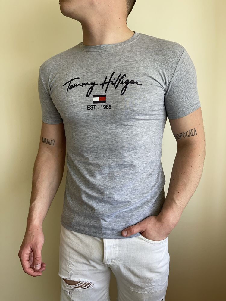 Нова футболка Tommy Hilfiger з принтом, Томмі Халфігер, біла, чорна