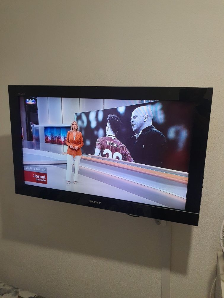 Televisão LCD Sony Bravia
