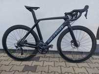 Rower szosowy Sensa Giulia Evo Disc Ultegra 2x11, full carbon, AERO