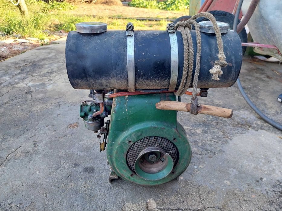 Motor de rega em bom estado