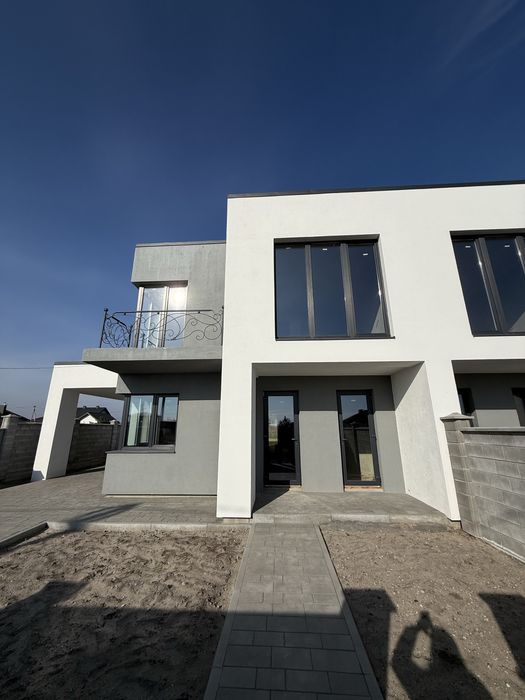 Продаж двоповерхового котеджу двояну масив Київський