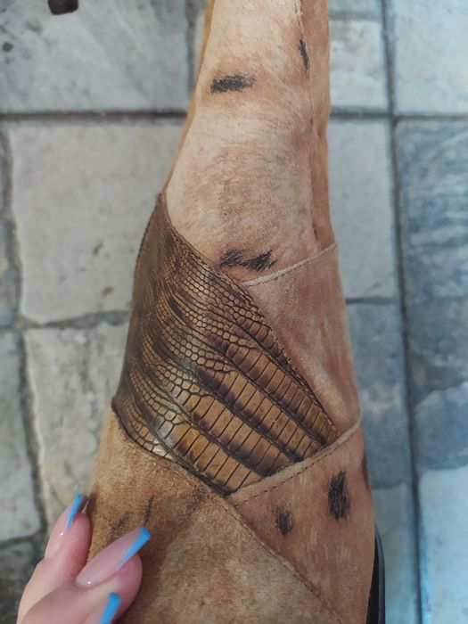 Чоботи козаки,ковбойки (шкіра),чулки,