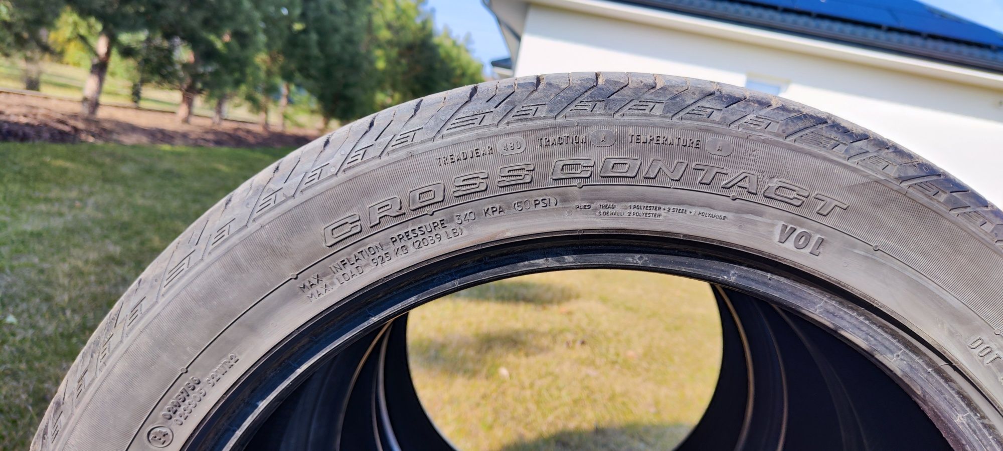 Wielosezonowe Continental cross contact lx sport 255/45 R20, 105H.