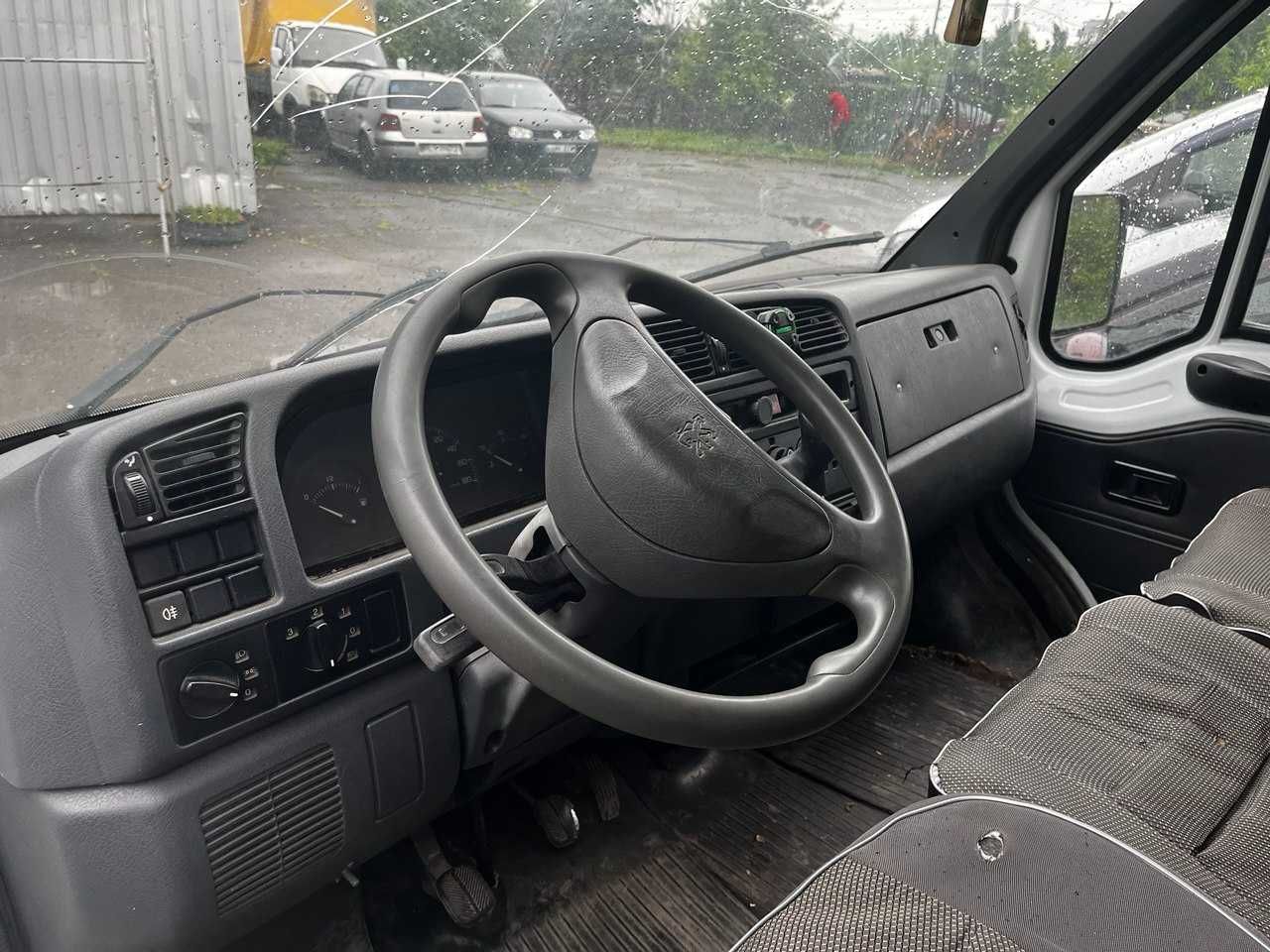 Продам PEUGEOT BOXER 2,5 дизель