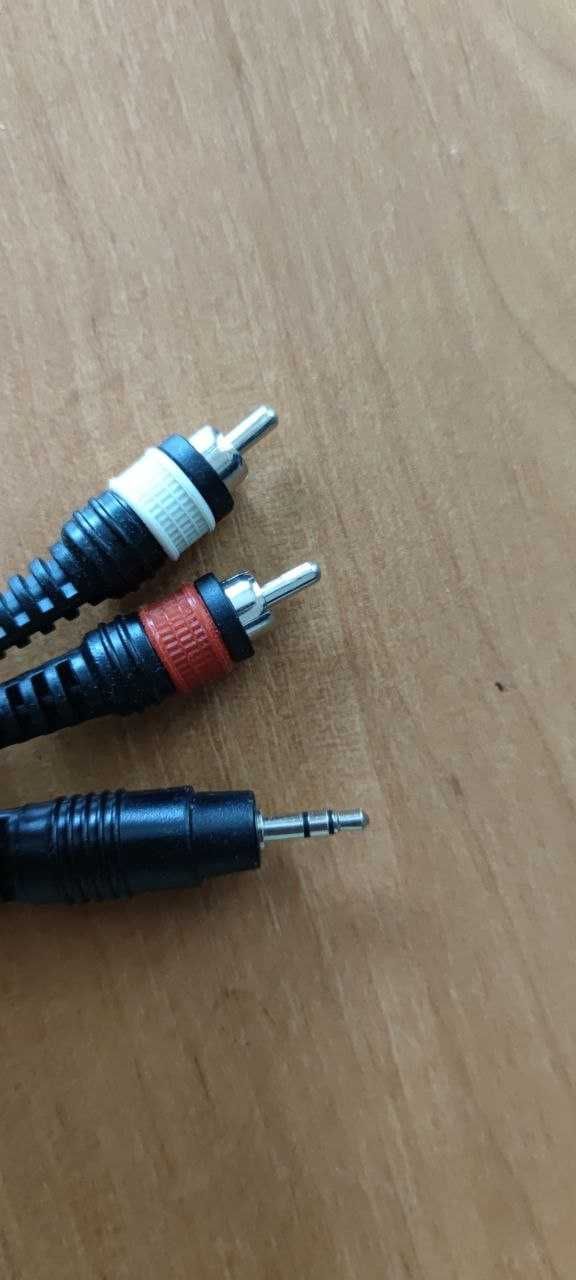 Кабель mini Jack на 2 RCA длиной 2,5 метра