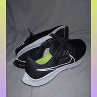 Оригінальні кросівки Nike Air Zoom Pegasus