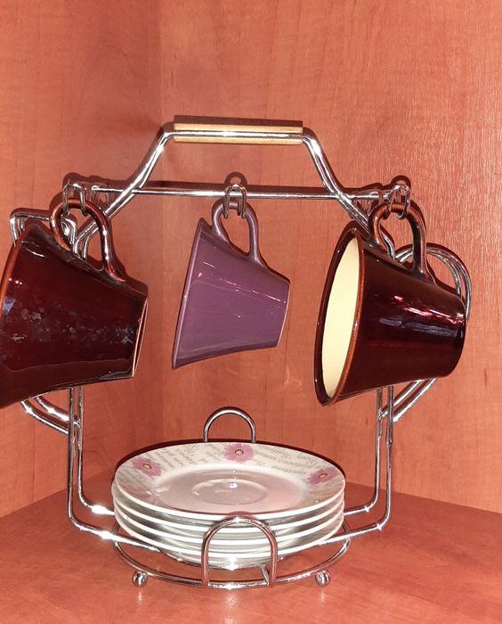 Подставка под чайный набор и подставка под блюда на стол