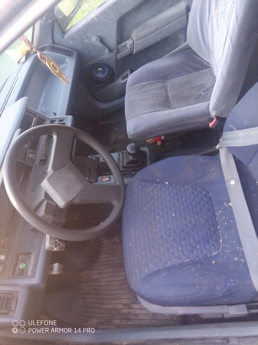 Рено Невада 21 на запчастини