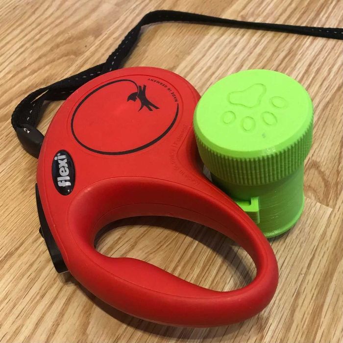 Pojemnik na worki do smyczy Flexi - granatowy