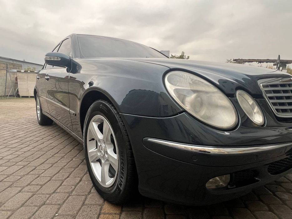 W211. 2005р. 2.2дизель