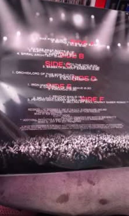 Black Sabbath Reunion 3lps novo
José Afonso selado
50€
Novo e