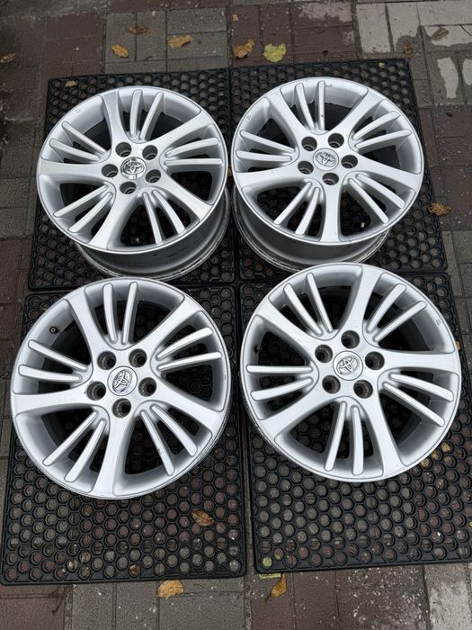 Диски оригінал Toyota camry 50 55 avensis rav4 lexus is es r17 5 114,3