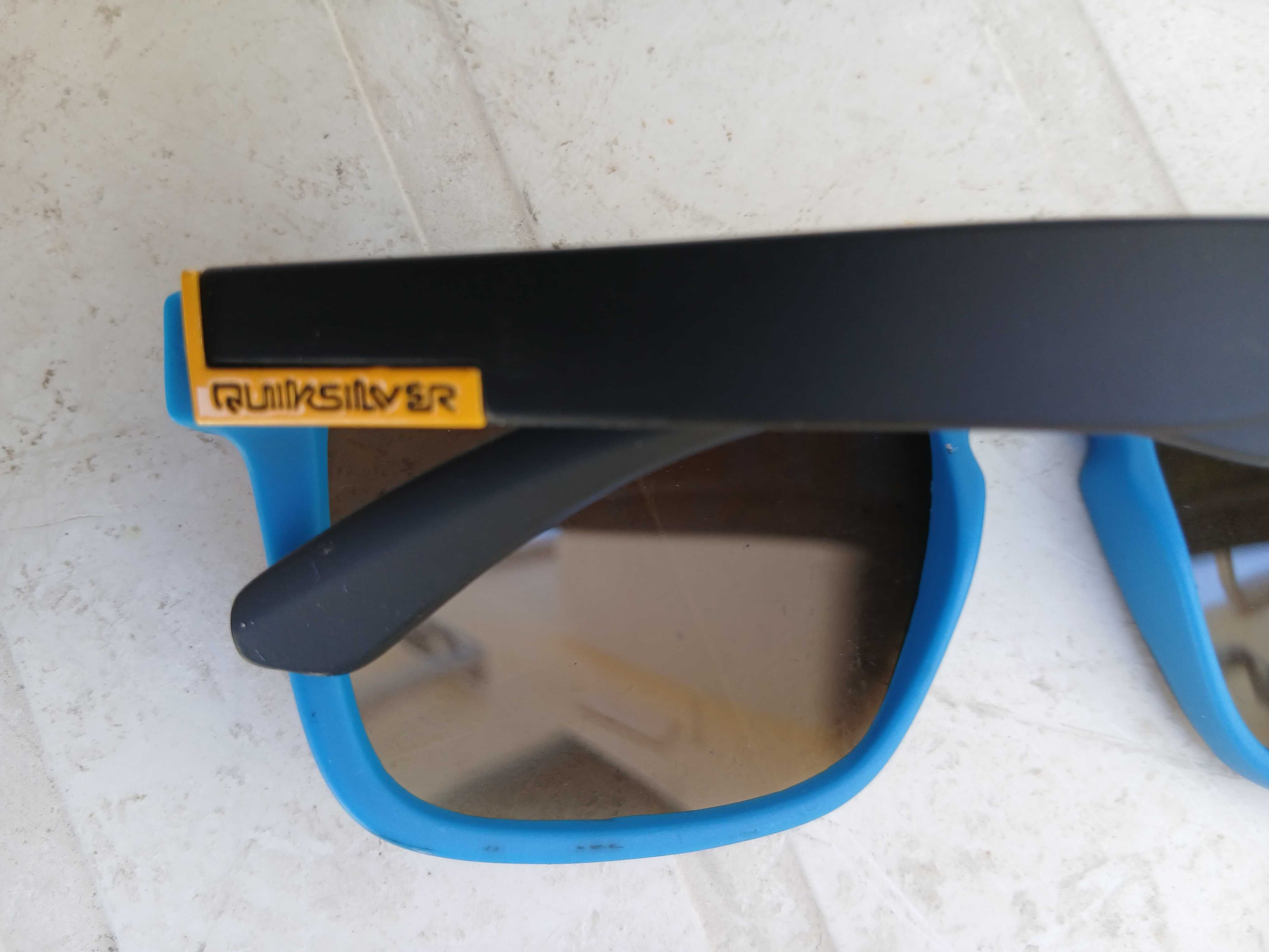 Óculos de sol Quiksilver, excelentes, UV400, a estrear