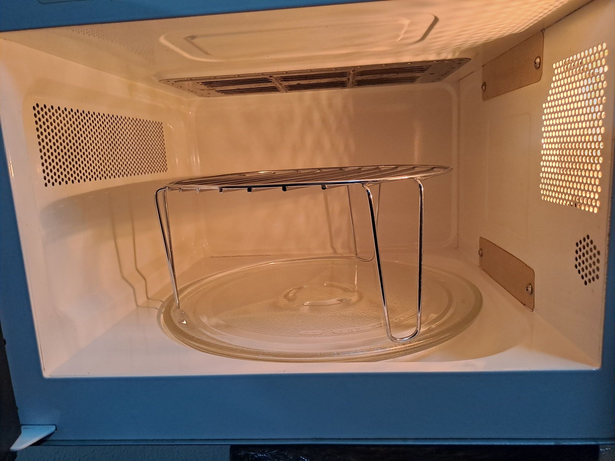Microondas Whirlpool com grill