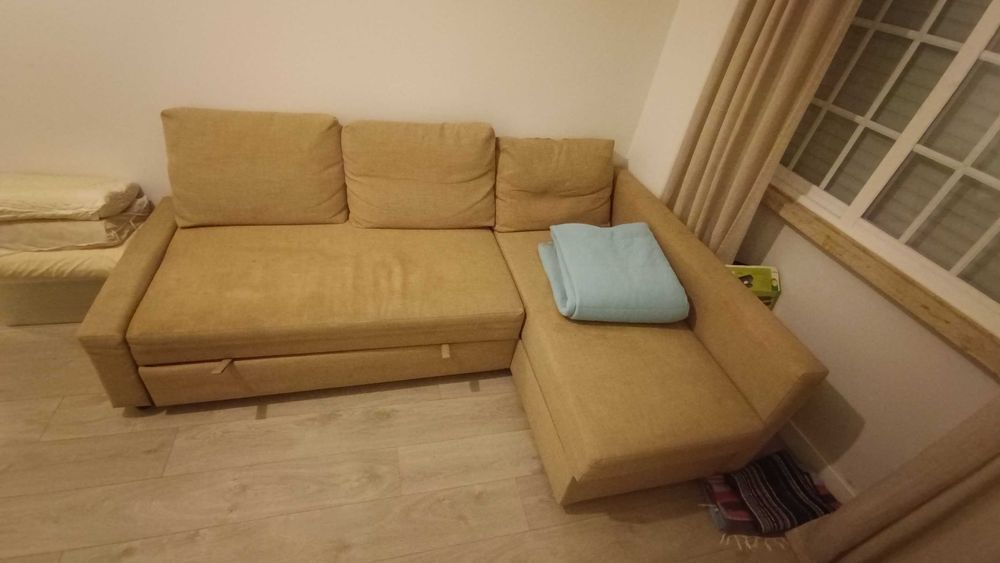 Sofá cama IKEA usado .