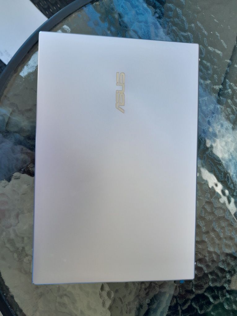 Notebook PC Asus zenbook UX325E