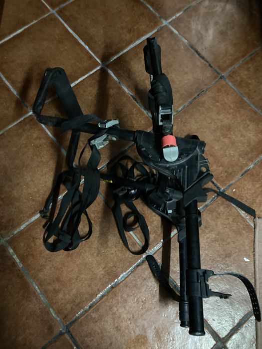 Suporte para transporte de bicicletas em bom estado