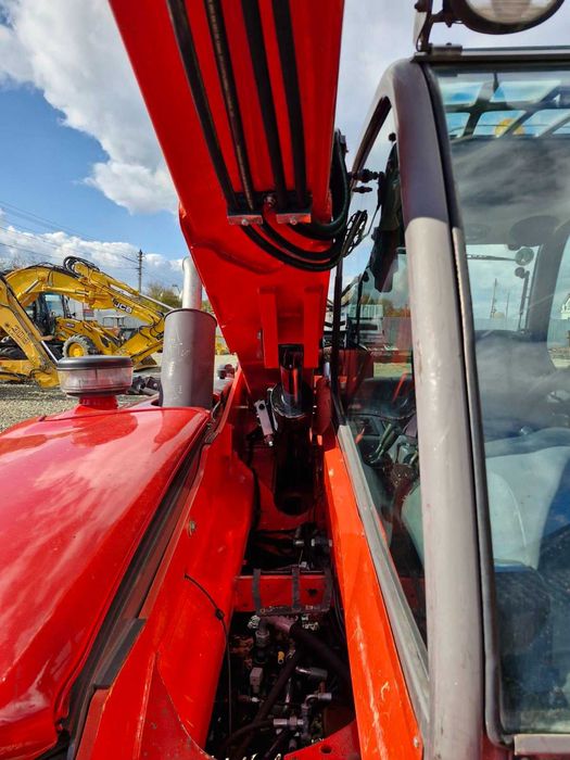 телескопічний навантажувач  MANITAU MT1033
