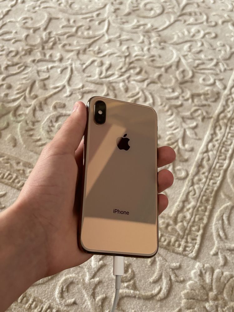 Iphone Xs 64gb gold