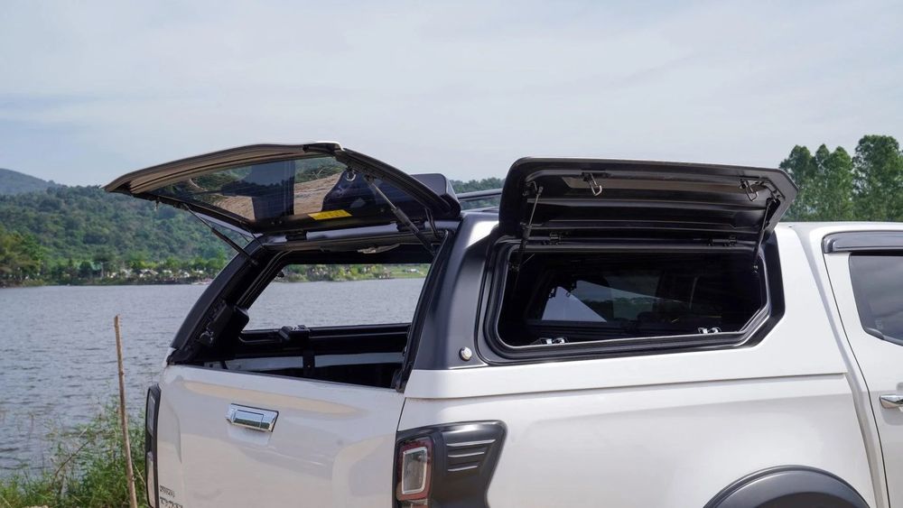 Hardtop zabudowa paki Maxliner VENTURE Isuzu D-Max 2020-