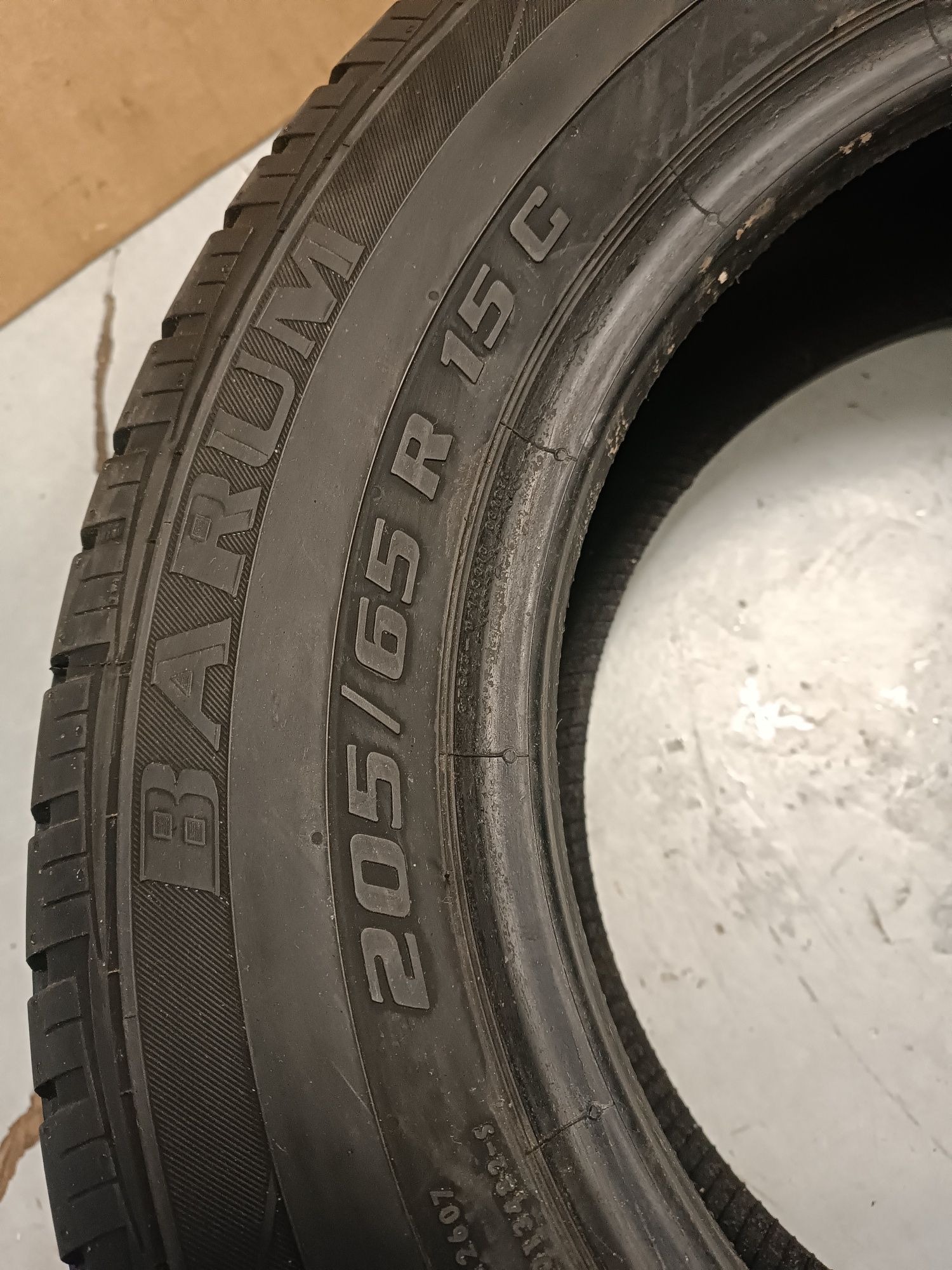 205/65R15C Barum Vanis