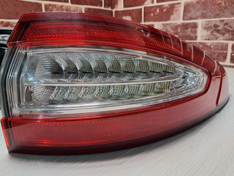 Обмін або продаж! Ліхтарі Ford Fusion SE під жовті поворотники