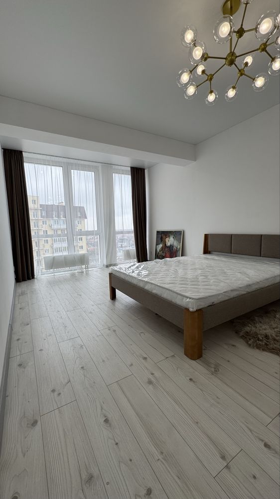 2х кім. квартира 71м2, з ремонтом, ЖК Віа Рома