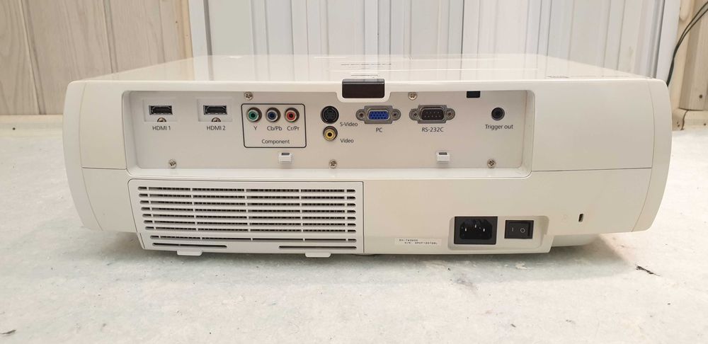 Epson EH-TW3200, projektor uszkodzony
