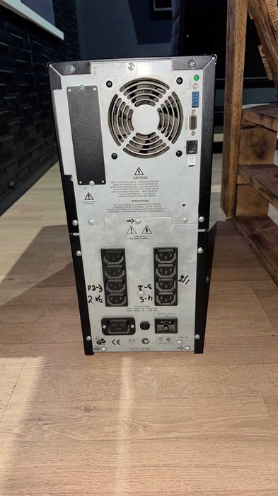 Джерело безпребійного живлення ДБЖ ИБП APC Smart-UPS 3000VA